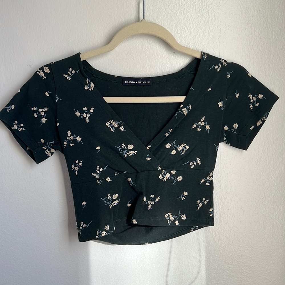 Brandy Melville top